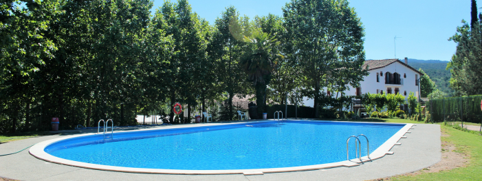 piscina les Tallades